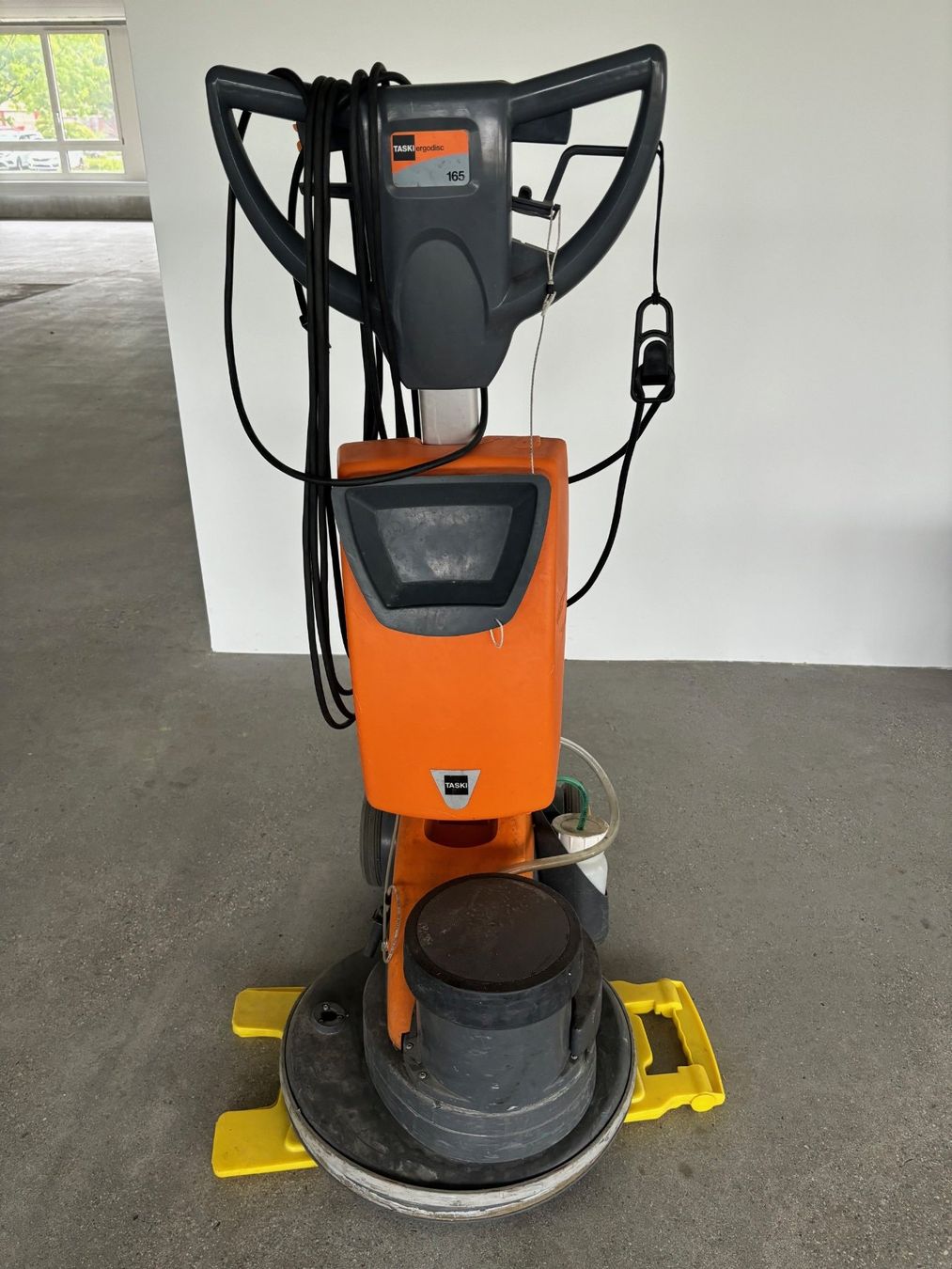 Tutte le macchine: Taski ergodisc 165 Einscheibenmaschine – Usato da Hinwil venduto da fac_688b