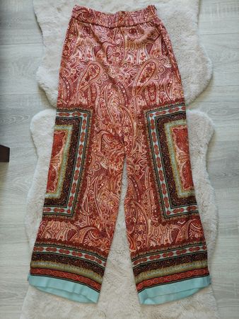 Damenhose Zara Gr. XS