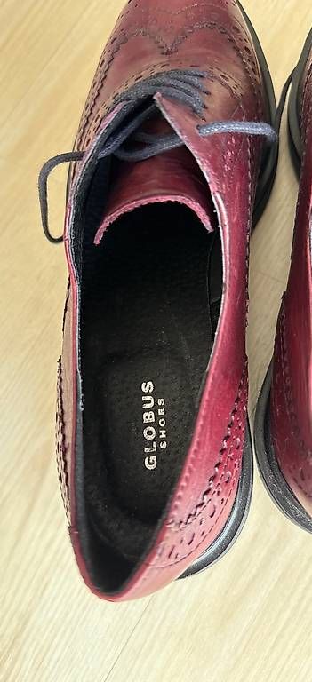 Chaussures femmes: Bordeaux Rote Damenhalbschuhe – D'occasion à Au ZH par gei_s28y 1