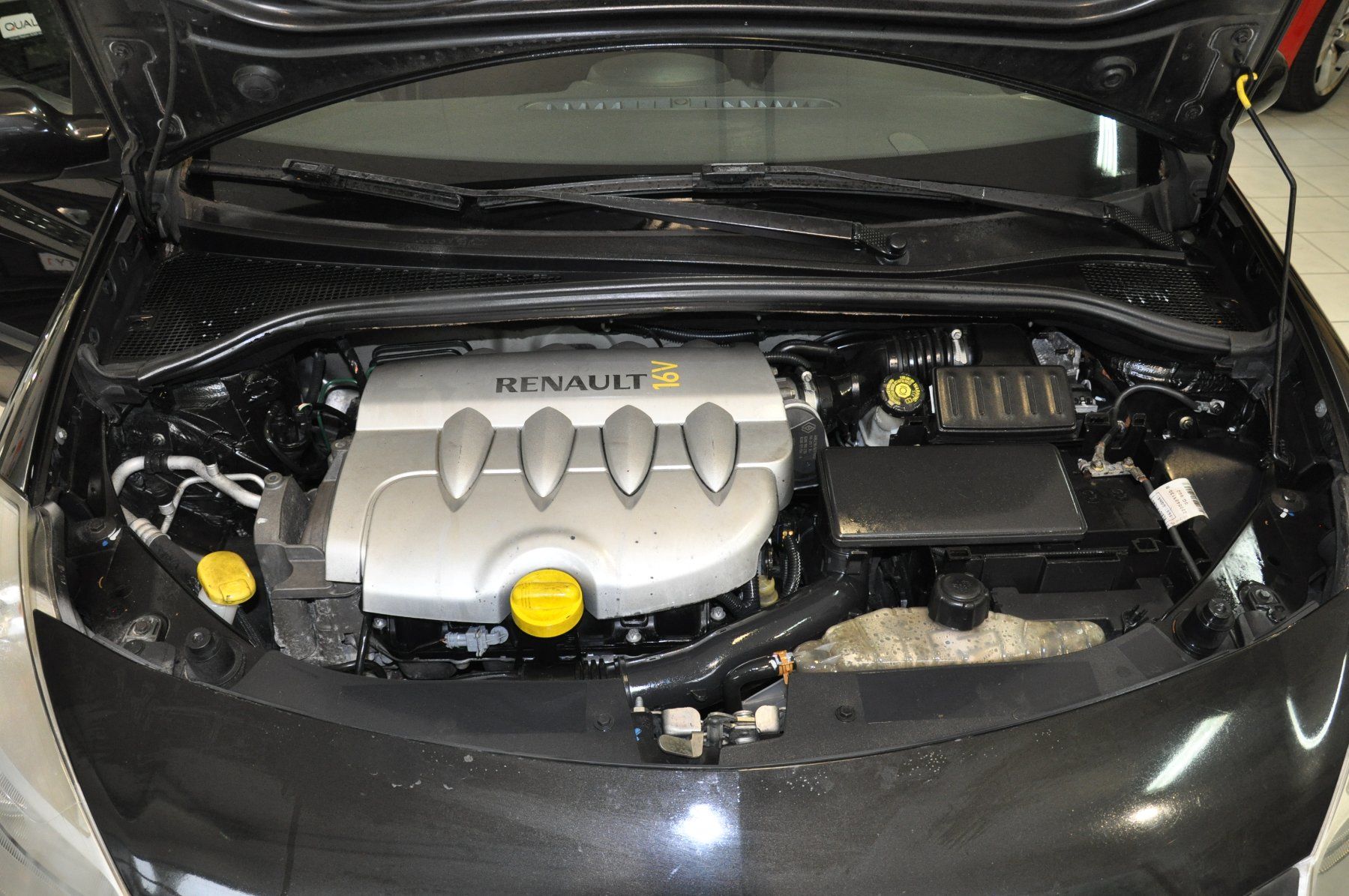 Renault Autos: Schnäppchen ab 1.- Renault Clio 1.6 16V – Gebraucht aus Tecknau von Garage_St.Buser 7