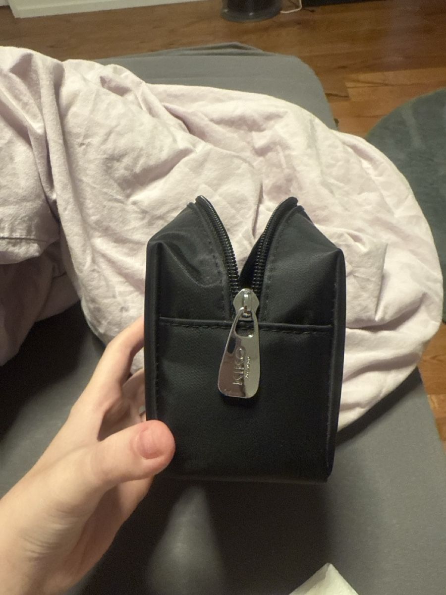 Custodie per cosmetici: Kiko Kosmetik Tasche  – Usato da Bern venduto da mat_mw9v 1