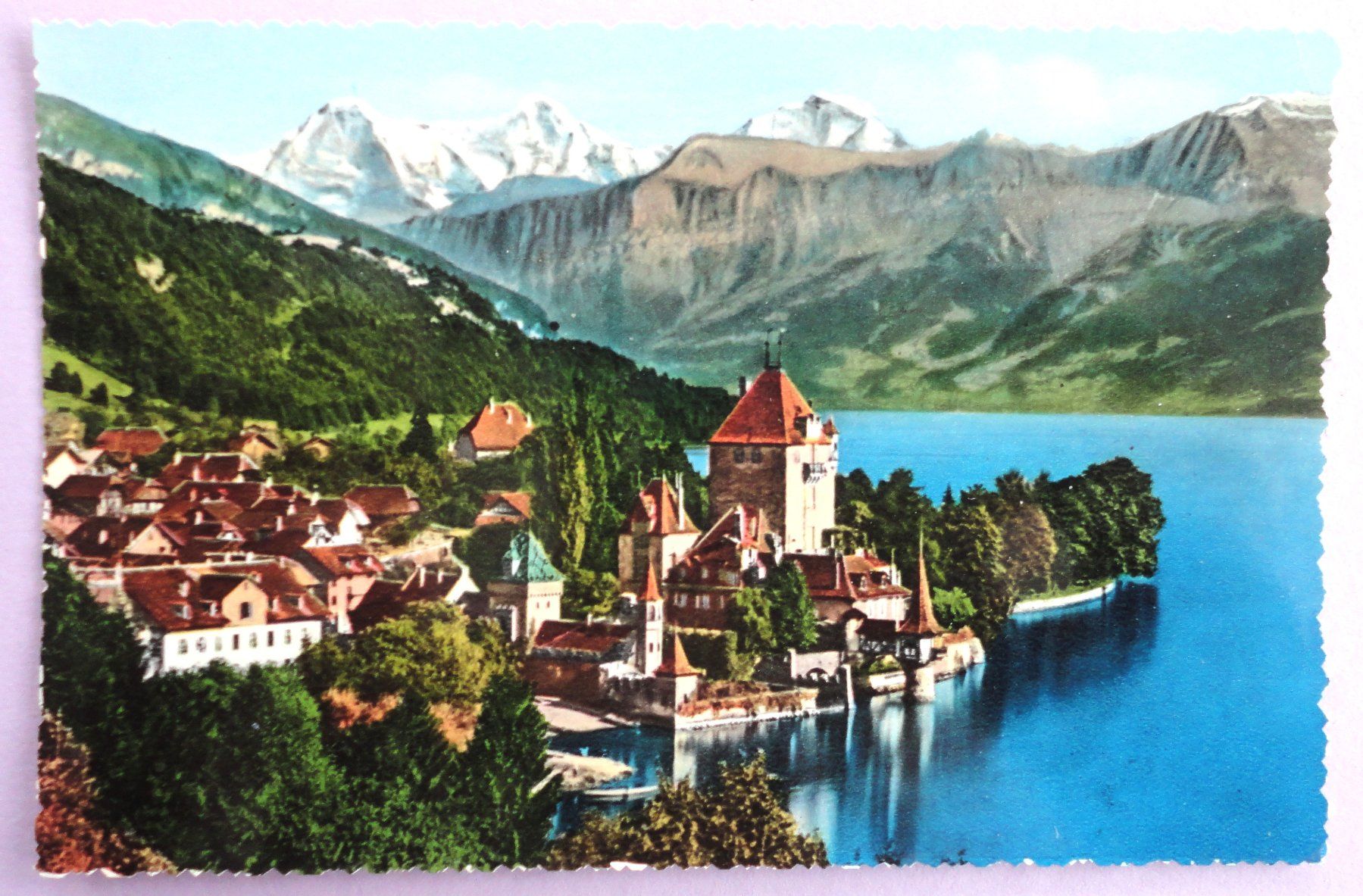 Cartoline postali: Oberhofen mit Eiger, Mönch und Jungfrau – Usato da Fétigny venduto da Billy2miny
