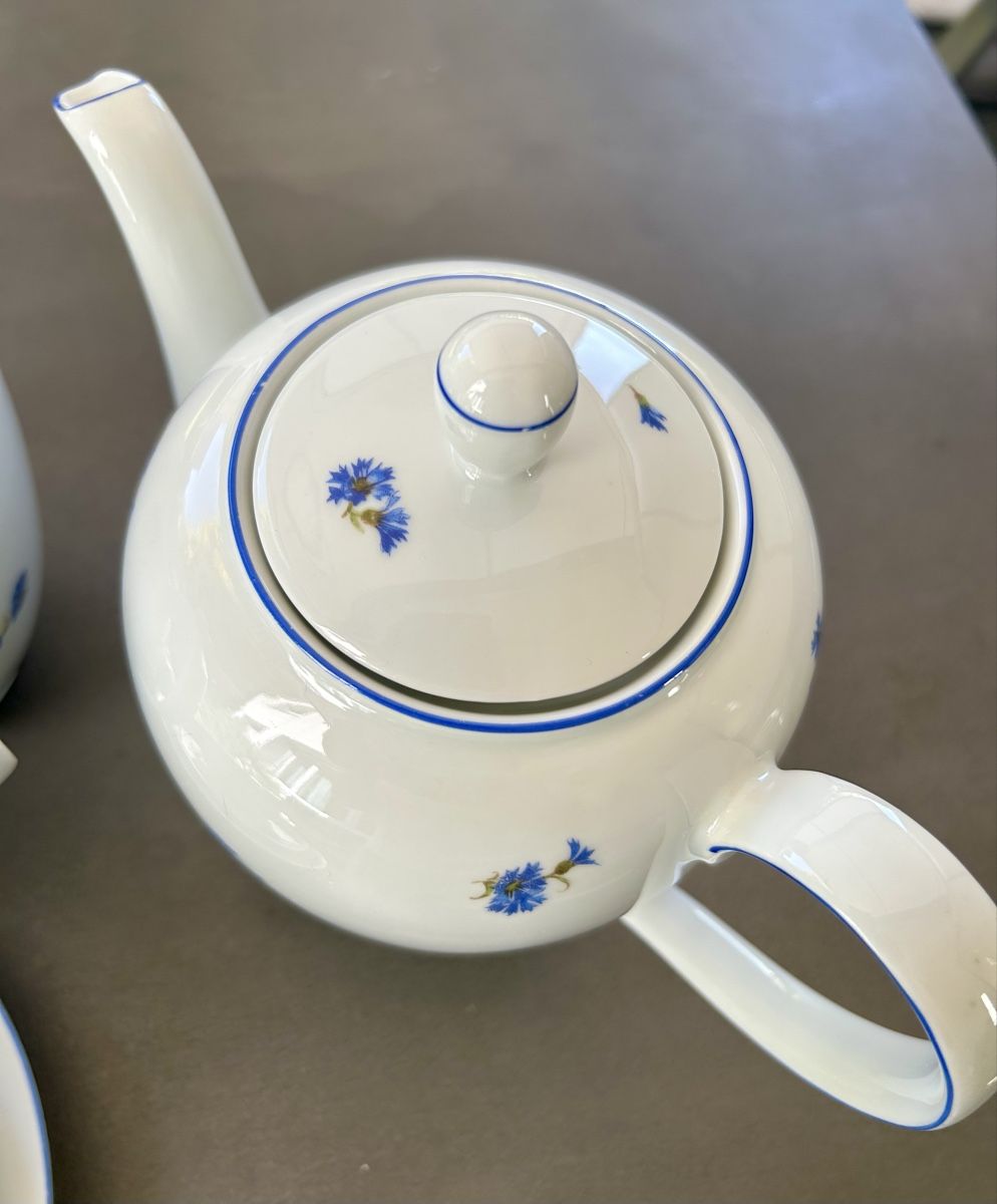 Kahla Set di piatti: KAHLA Kaffee- Milchkrug Zuckerdose – Usato da St.Gallen venduto da Willisg 1