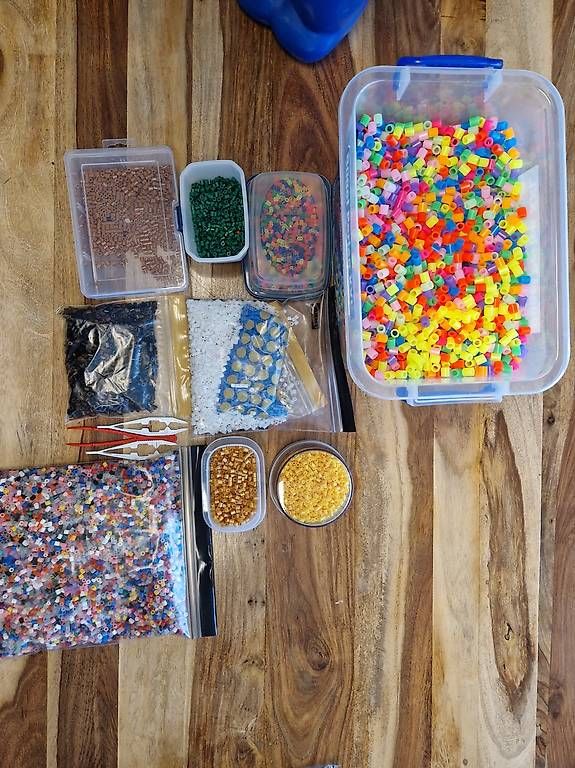 Kit bricolage: Bügelperlen Gross und klein – Usato da Aarwangen venduto da Gcarlos 1