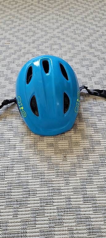 Helme: Giro Velohelm Kinder Grösse 49 - 53cm – Gebraucht aus Windisch von roumetm 1