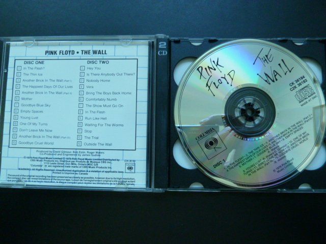 CD: Pink Floyd - The Wall  (2 CD's, vergriffen) – Usato da Au ZH venduto da sikoku 1
