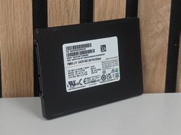 3.84 TB SSD - Samsung PM893 (SATA) - Enterprise, neuwertig