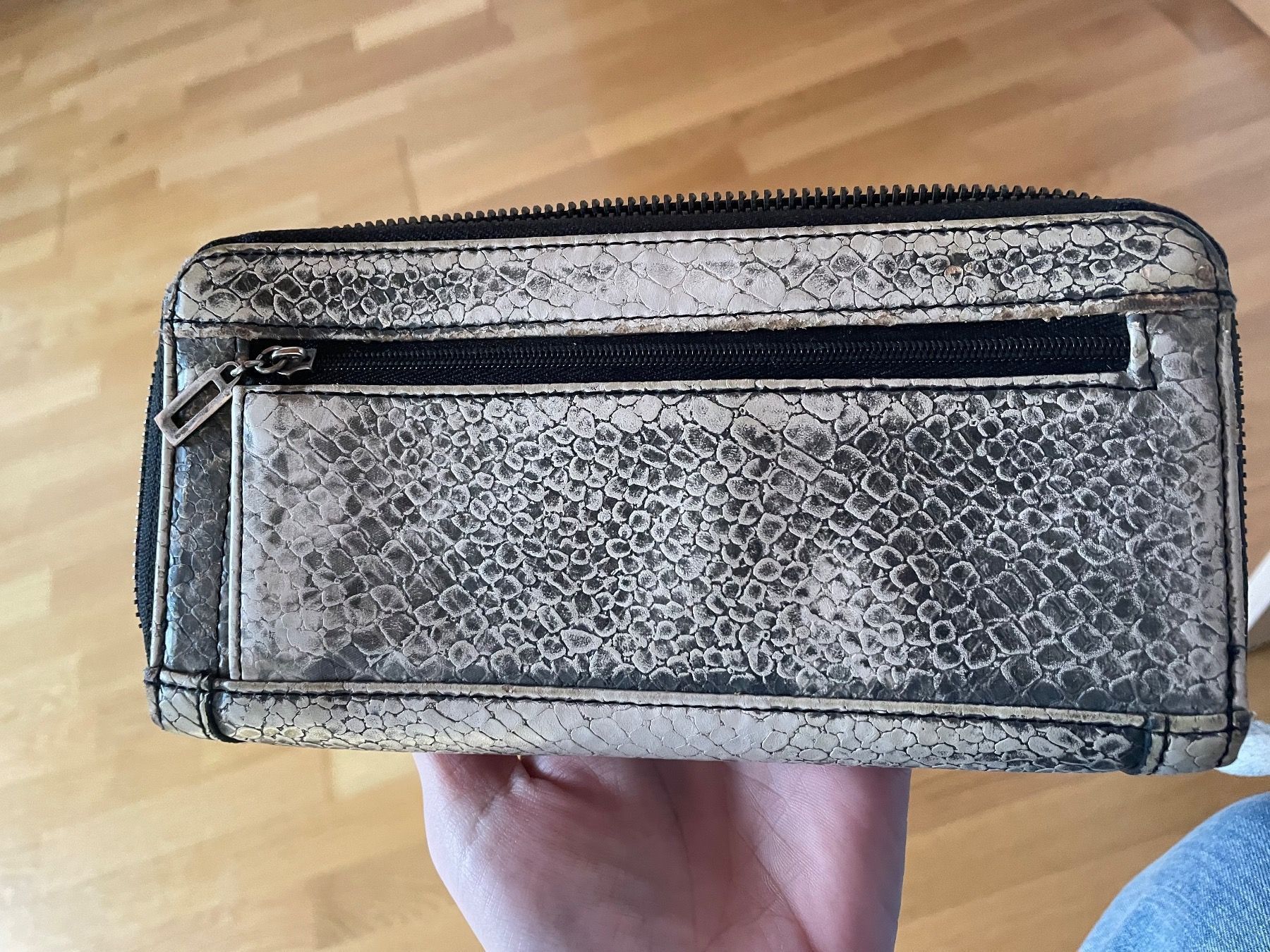 Guess Portamonete: Porte monnaie Guess – Usato da Saxon venduto da Mel_b224 1