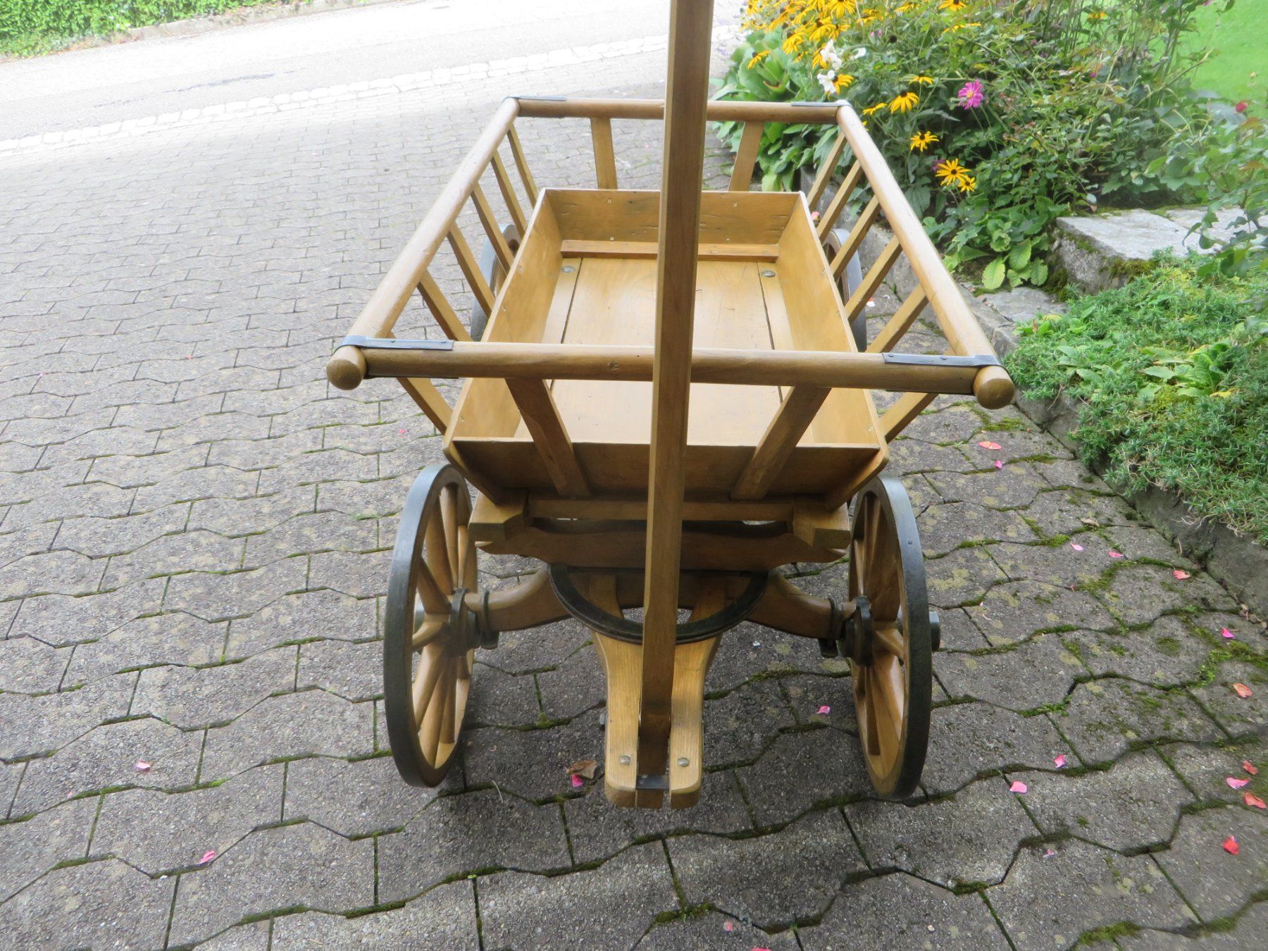Carrelli di trasporto: Nr. 2 Neu restauriertes Leiterwägeli / Leiterwagen – Usato da Ermenswil venduto da lodero 3