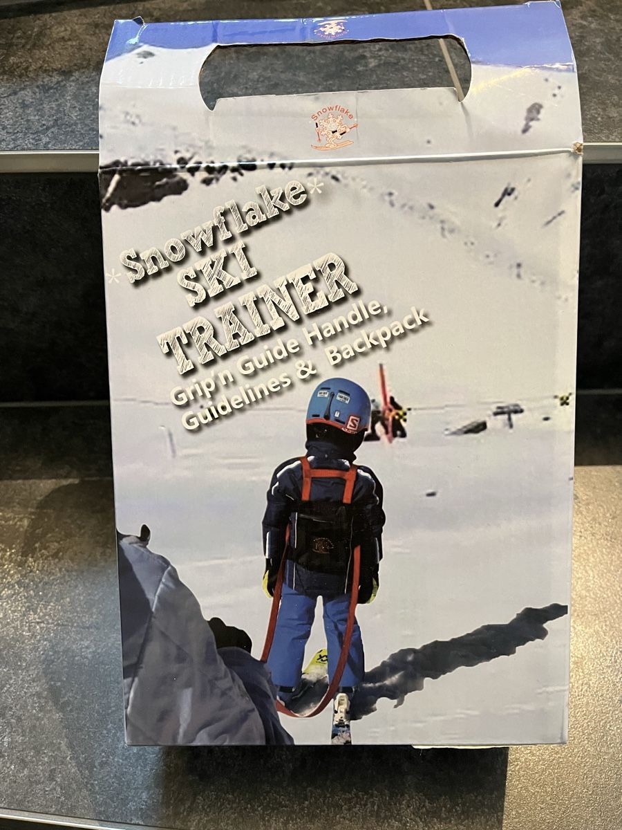 Completi: Snowflake Ski Trainer Kinderskigurt mit Rucksack schwarz – Usato da Oberwangen TG venduto da alonsofan01 3