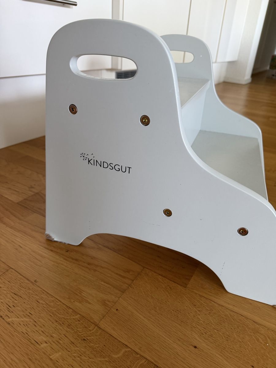 Autres décorations & accessoires: Kindsgut Trittstufe hellgrau – D'occasion à Urdorf par CelineMu 1