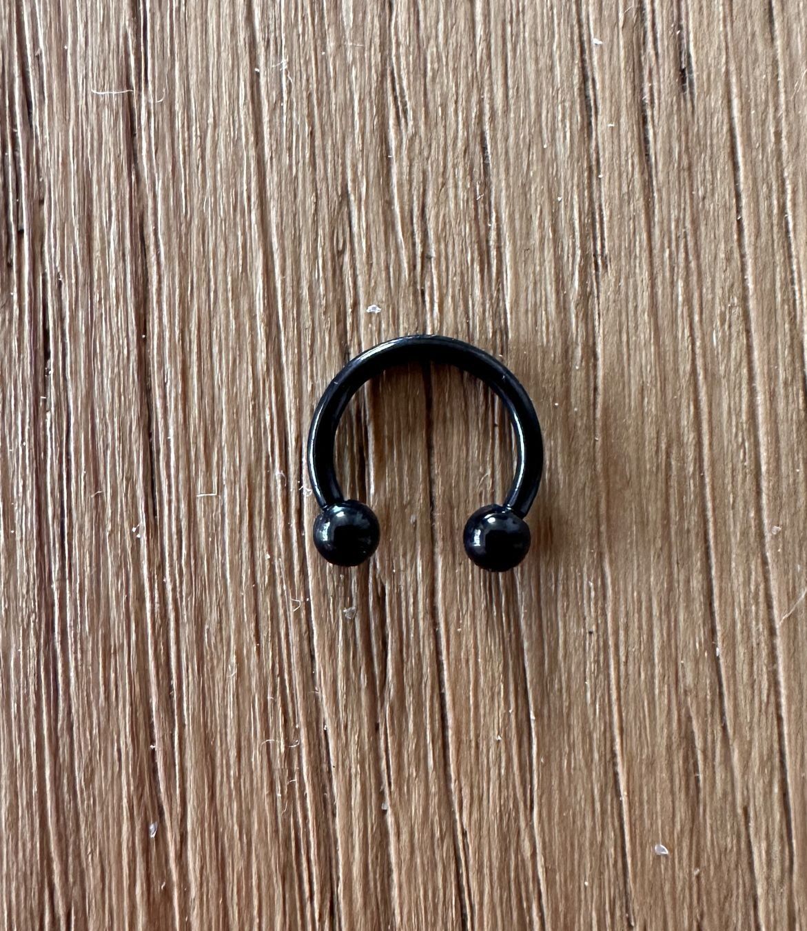 Gioielli per piercing: Piercing Black Hufeisen 10mm / NEU – Nuovo (secondo la descrizione) da Schinznach-Dorf venduto da Hpurzel