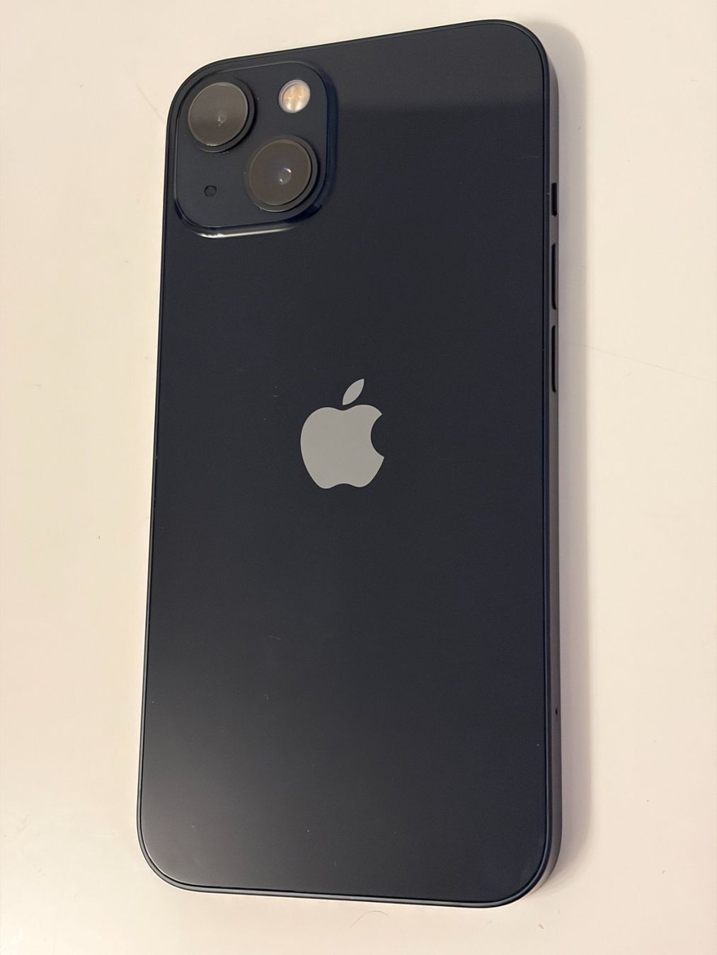 Apple Telefoni cellulari / Smartphones: iPhone 13 | 128 GB | Midnight Black | Akku 89% – Usato da St. Gallen venduto da adr_k 3