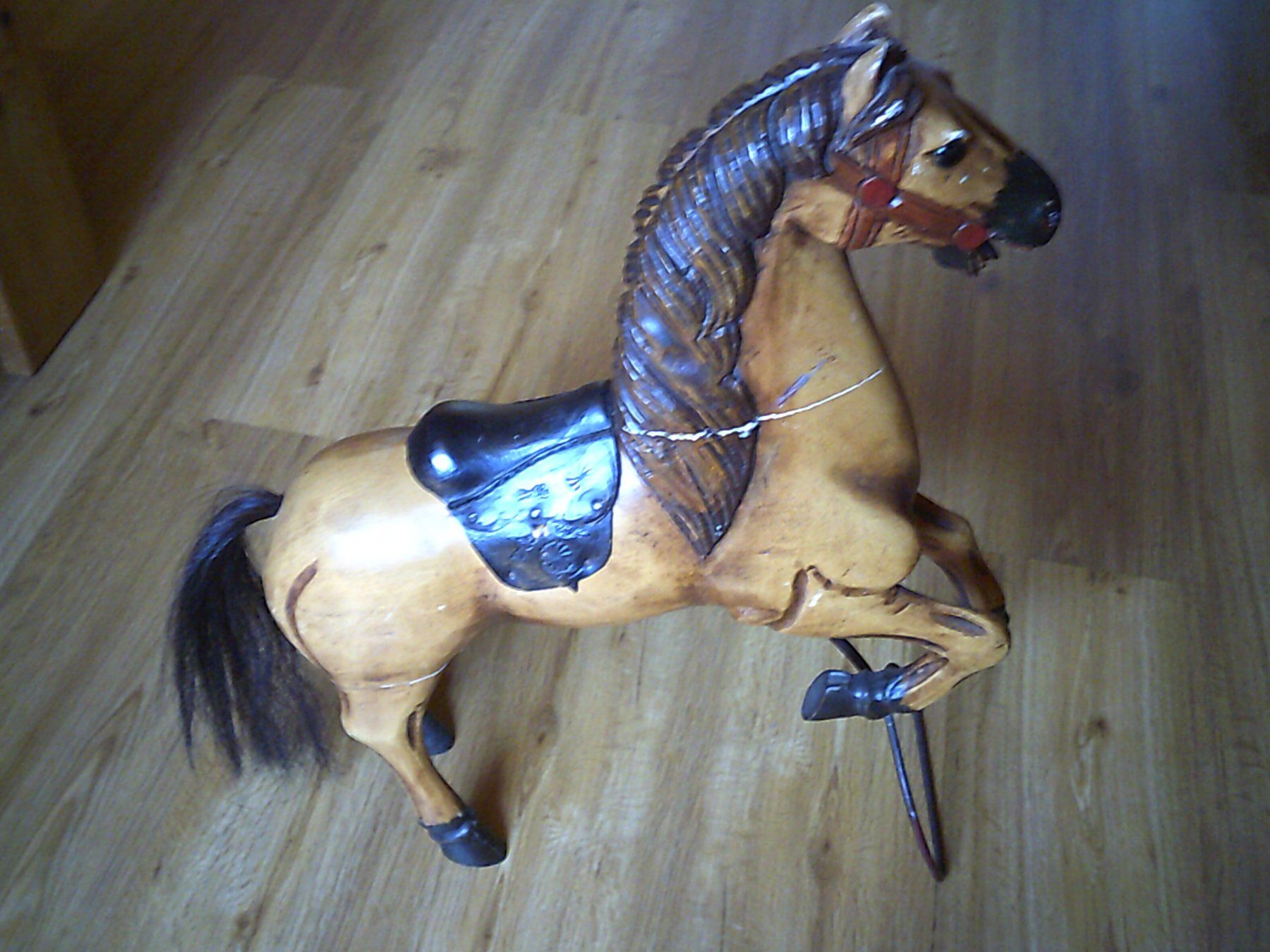 Giocattoli: Petit cheval en bois – Usato da Satigny venduto da Haddock0 1