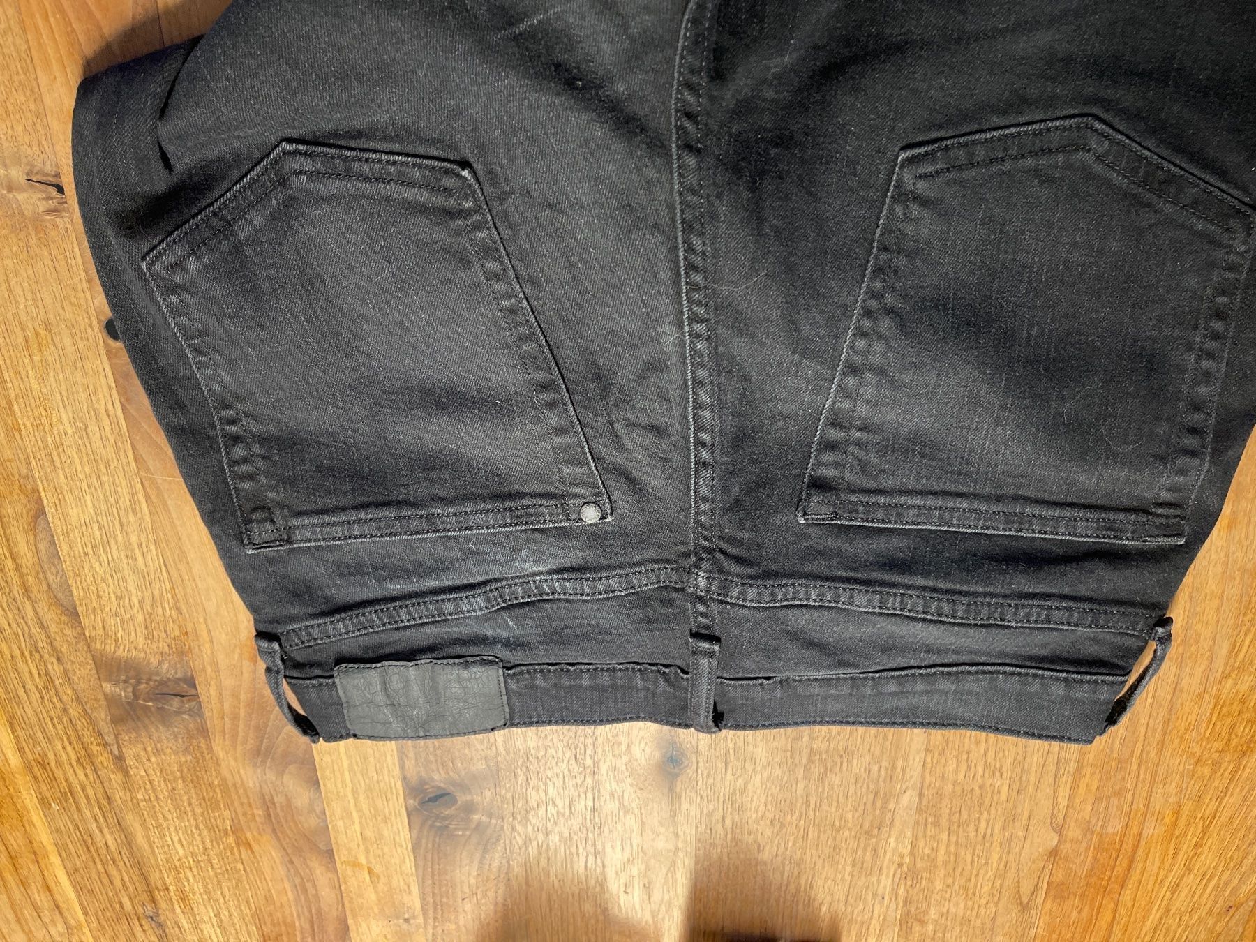 C&A Pantaloni: Jeans – Usato da Schnottwil venduto da Garuso 2