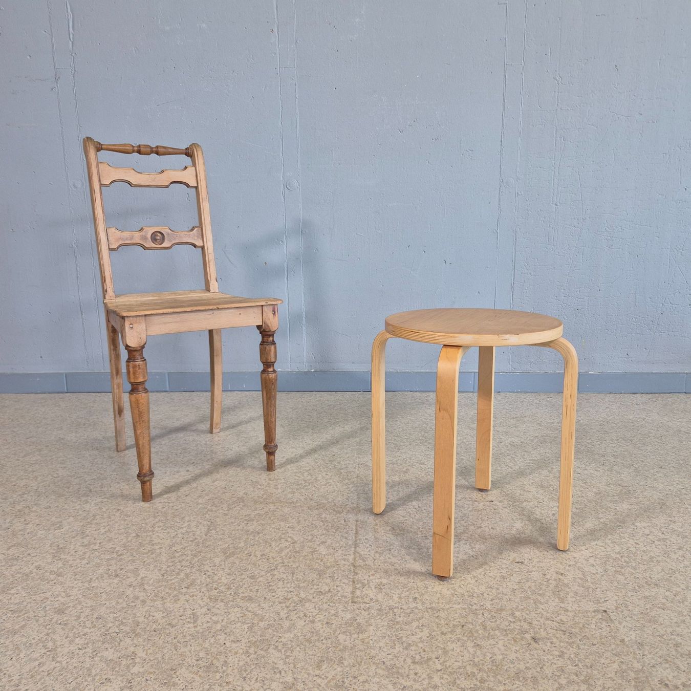Ikea Sgabelli: Frosta Style Stool Hocker Stapelhocker Style Alvar Aalto – Usato da Nottwil venduto da Wondewa-Shop 1