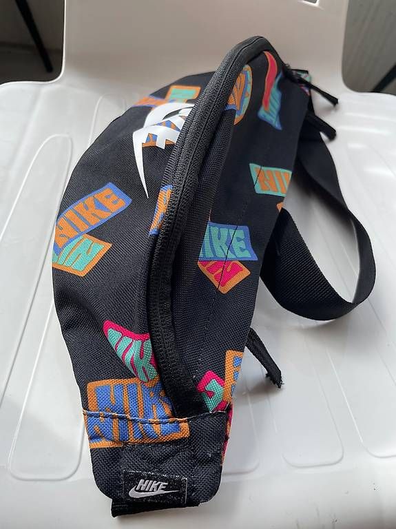 Taschen: NIKE HERITAGE BAG-SCHÖÖNNEE!!! – Gebraucht aus Uster von dej_8dlb 3