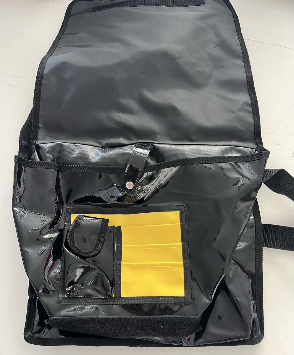 Taschen: Sport Umhängetasche – Neu (gemäss Beschreibung) aus Hünenberg See von spartakus02 2