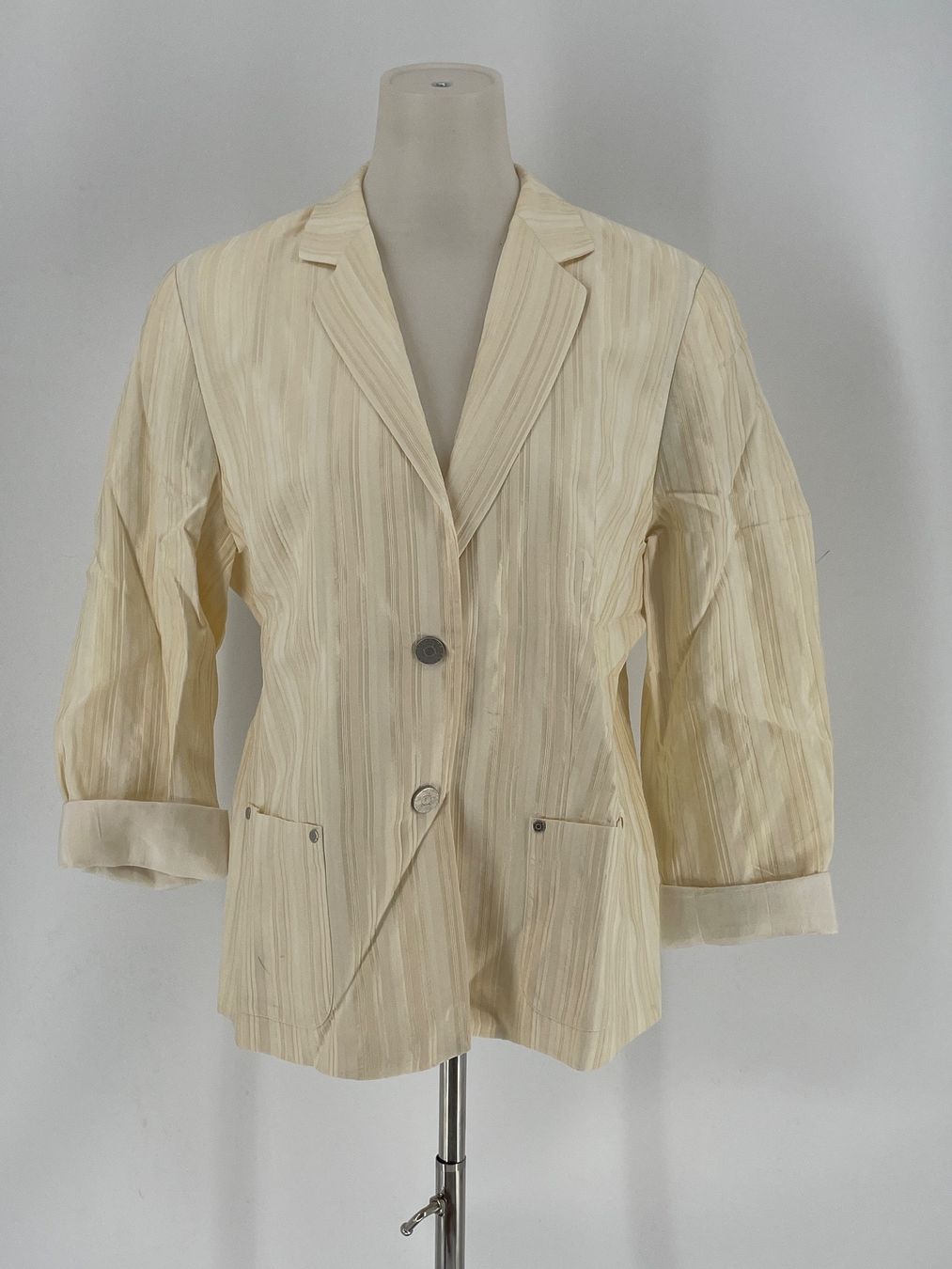 Taifun Vestes: Taifun Blazer Gr 42 – D'occasion à Auenstein par moin. 1