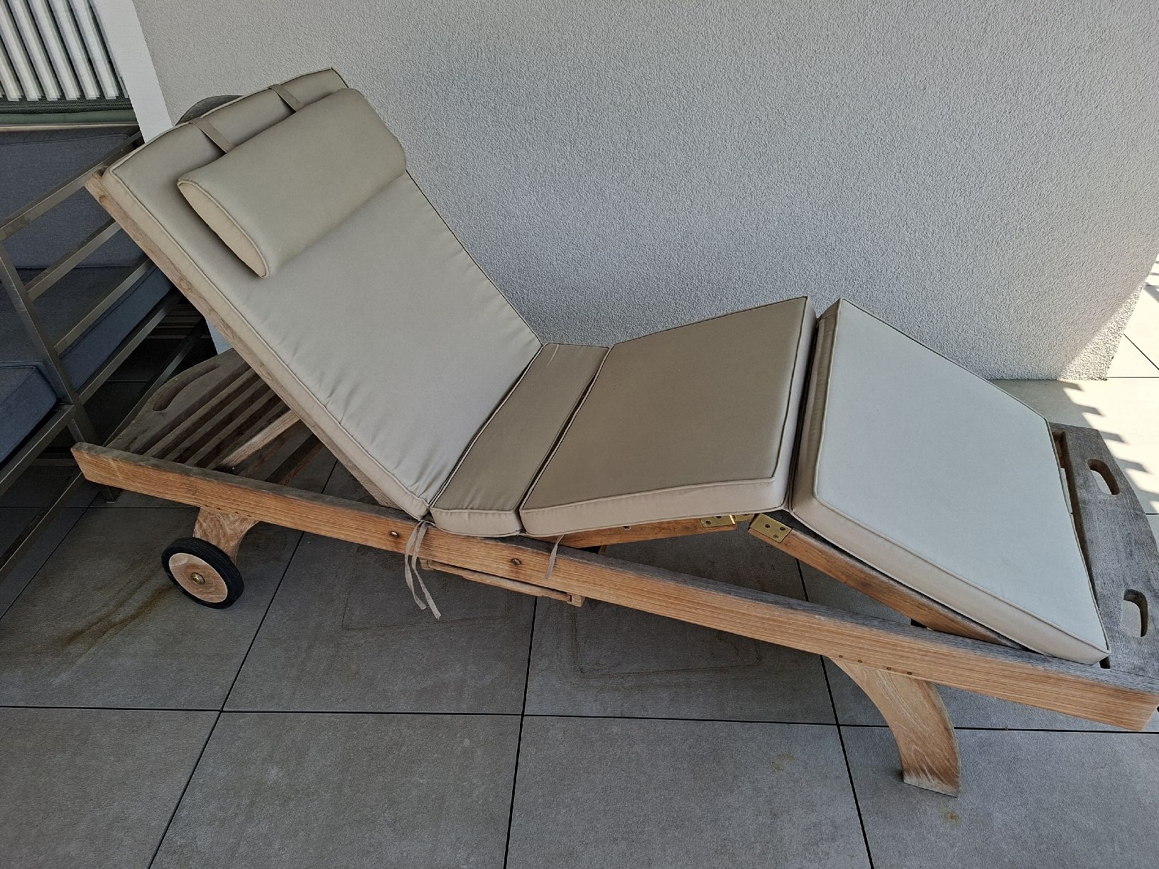 Sedie a sdraio: Teak Sonnenliege Liegestuhl – Usato da Weggis venduto da Fairpays