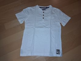 weisses Shirt in Gr. 134