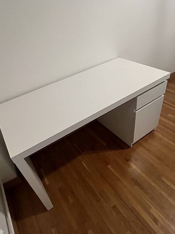 Scrivanie: Bureau Malm IKEA  – Usato da Petit-Lancy venduto da ced_d8px