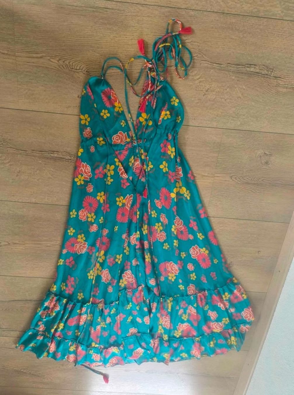 Kleider: Ibiza Kleid one size – Gebraucht aus Wichtrach von Elenagonzi