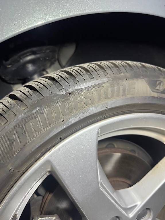 Pneumatici & Ruote complete: 225/45r17 94V Hiver – Usato da Bulle venduto da hom_pf5q 1