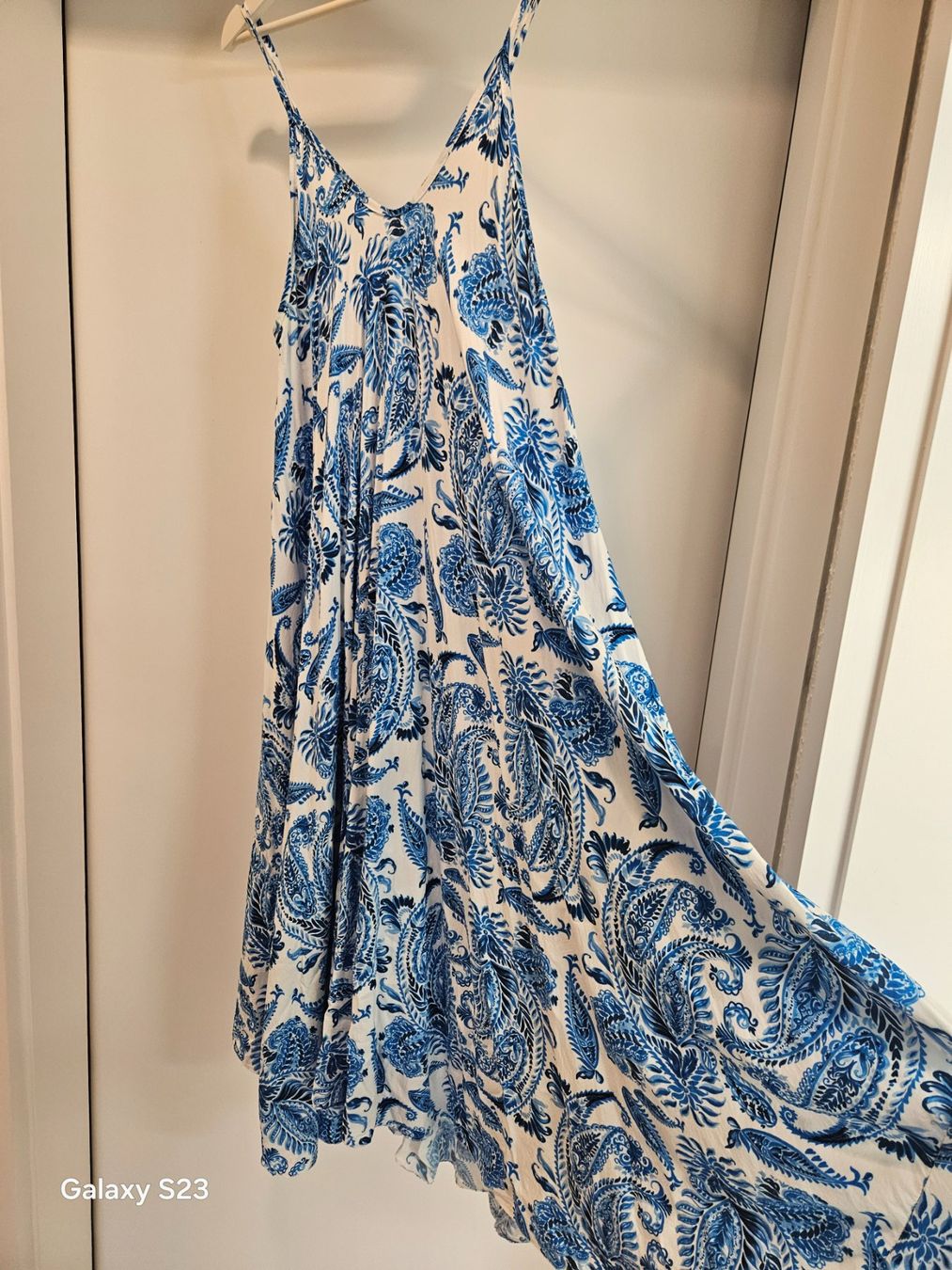 Vestiti: FADDA - Sommerkleid - blau weiss – Usato da Bünzen venduto da Milly32 1