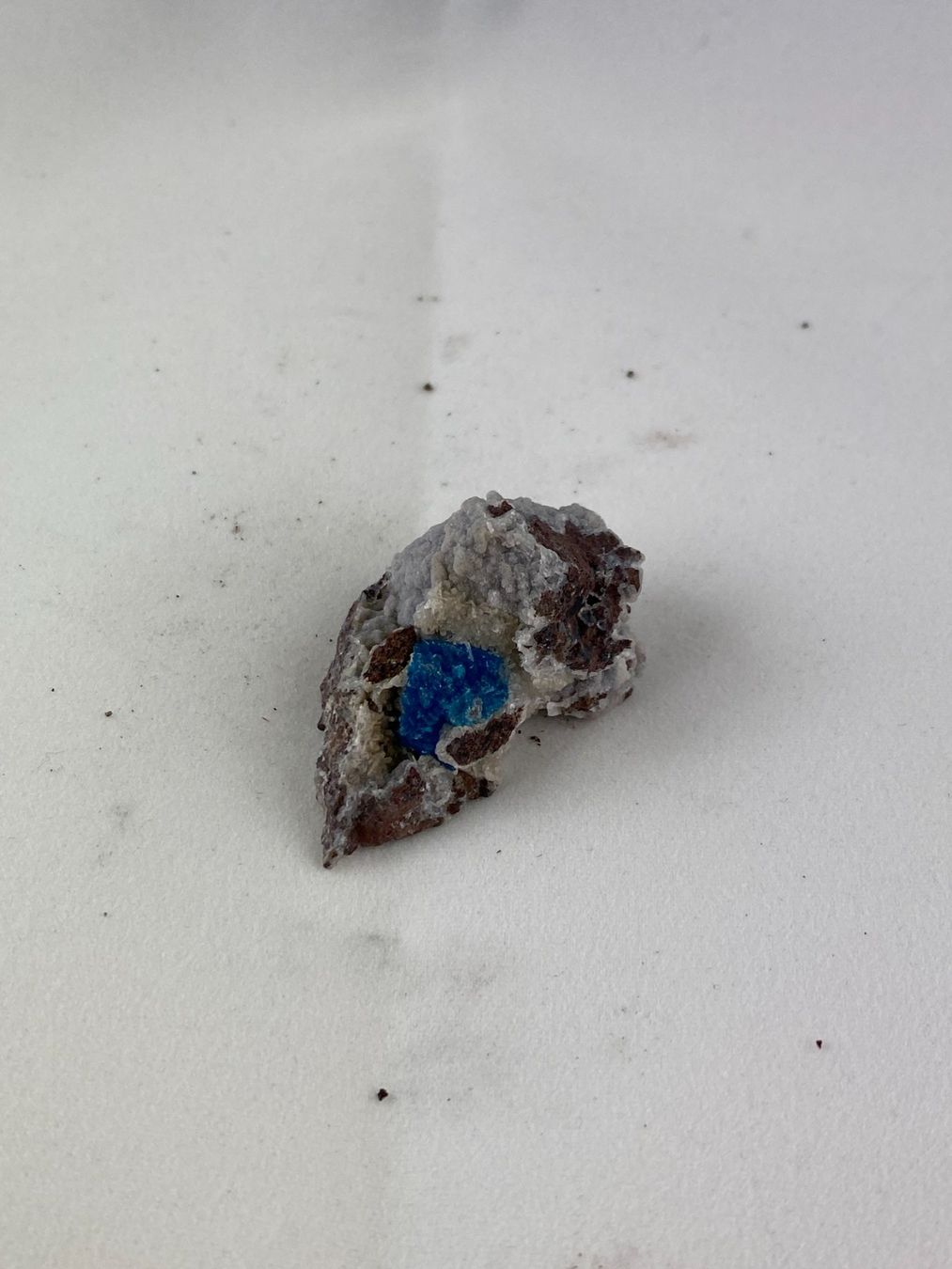 Minerali & Pietre curative: Cavansit 3.7cm 2.4cm 2.1cm 17g – Usato da Schinznach Bad venduto da Prosperos 1