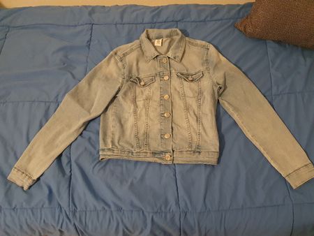 Leichte Jeansjacke für den Frühling/Sommer, Gr. 146