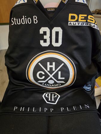 Eishockey Trikot HC Lugano Merzlikins Nummer 30 schwarz