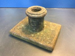 Antiker Betonstampfer für Sockel oder Deko oder für Arbeiten