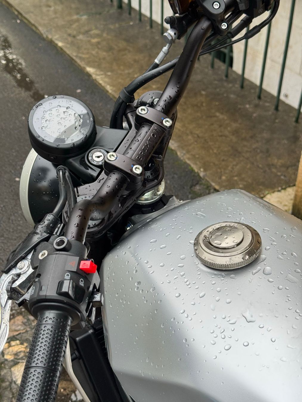 Brixton Motorcycles Strasse: Brixton Crossfire 500 X – Neu (gemäss Beschreibung) aus Peseux von lir_7dwq 2