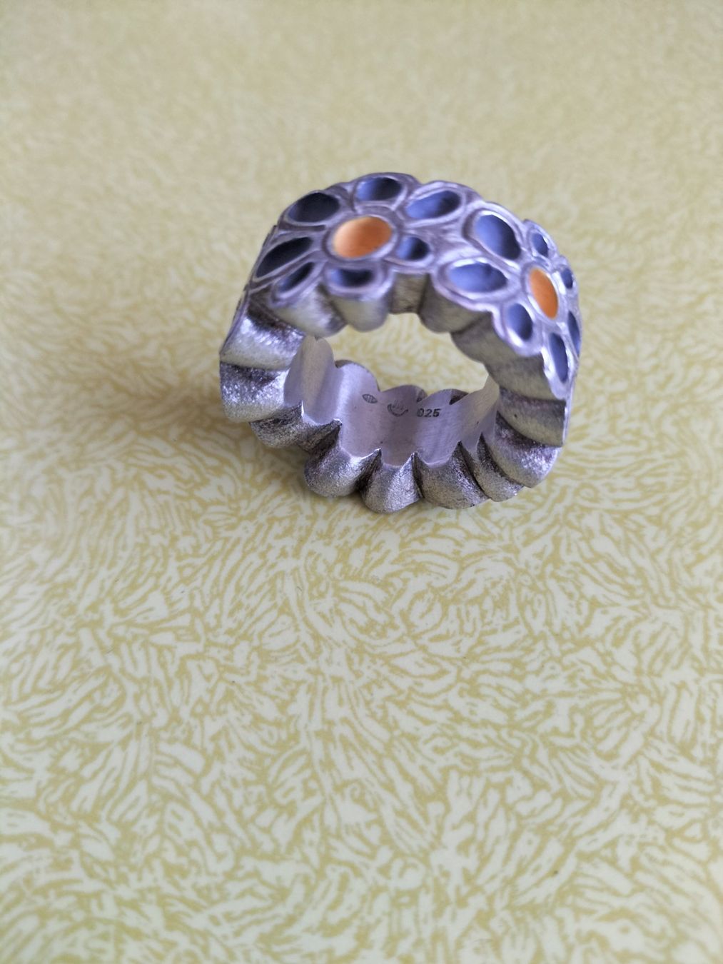 Anelli: traumhafter Fingerring / Silber – Usato da Pieterlen venduto da Plasticbox