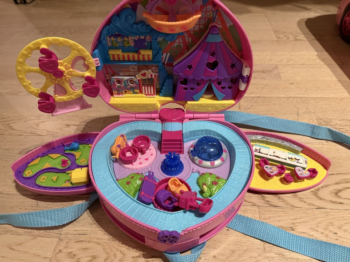 Polly Pocket Giocattoli: Polly Pocket cœur sac à dos – Usato da Athenaz (Avusy) venduto da Mimijane 1