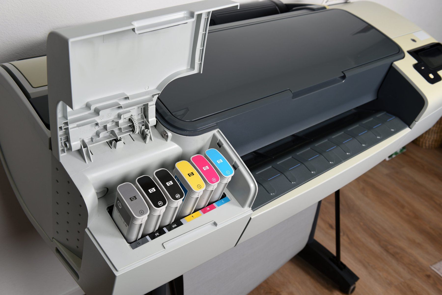 Hewlett Packard Stampanti: Hp designjet T790 24 zoll plotter – Usato da Fällanden venduto da bib_7vpx 1
