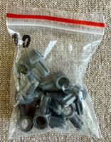 Lego 10 x Axle and Pin Connector Hub with 1L Axle 22961