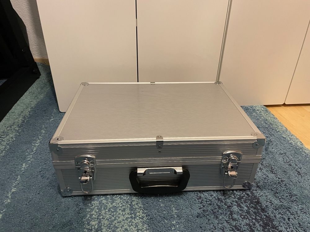 420 Liter Werkzeugkiste Metall - Abschließbare Materialbox 122x61x70 Cm Grau