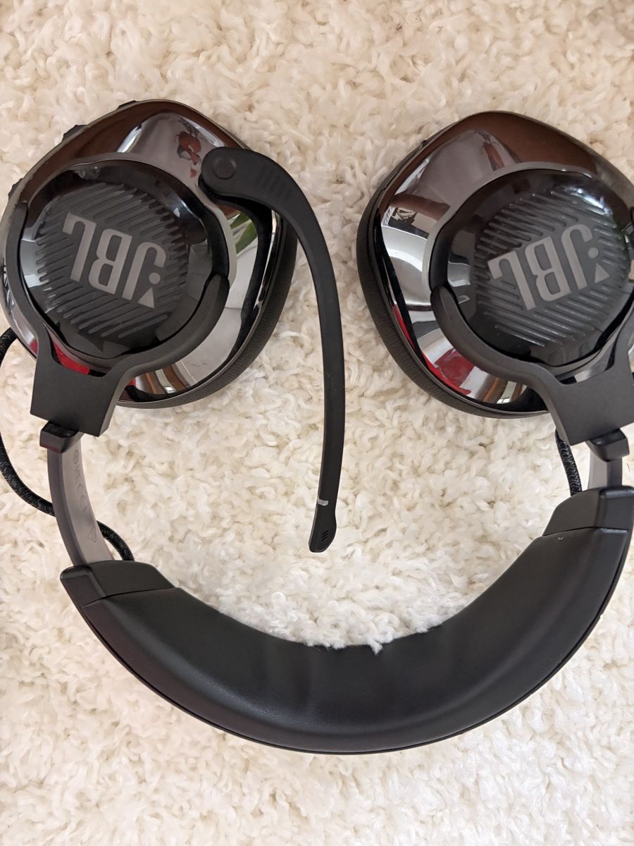 JBL Cuffie: JBL Quantum 910 Gaming Headset Wireless – Nuovo (secondo la descrizione) da Widen venduto da Dave18.