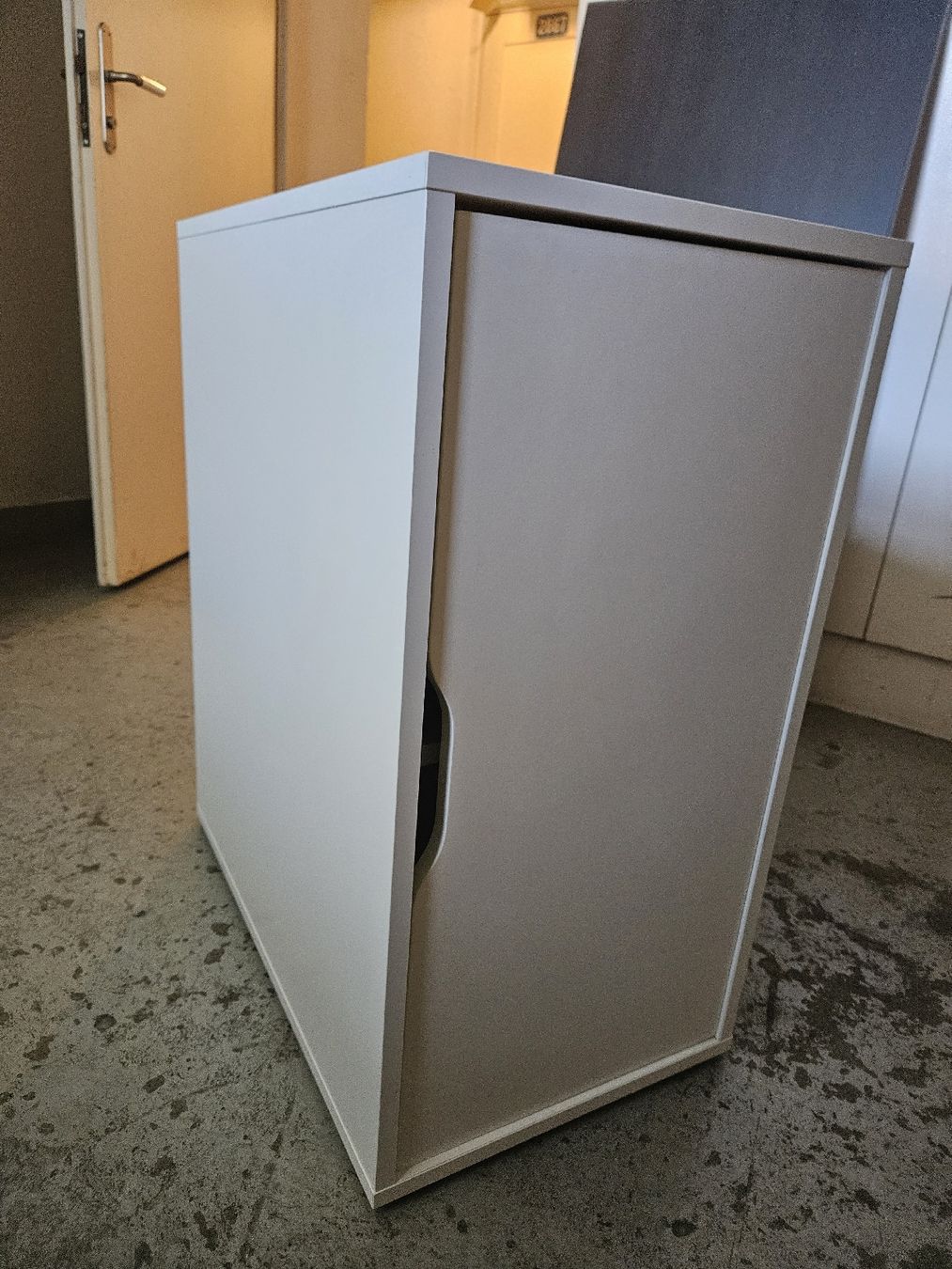 Scrivanie: IKEA Schreibtisch – Usato da Zürich venduto da Kris8050 7
