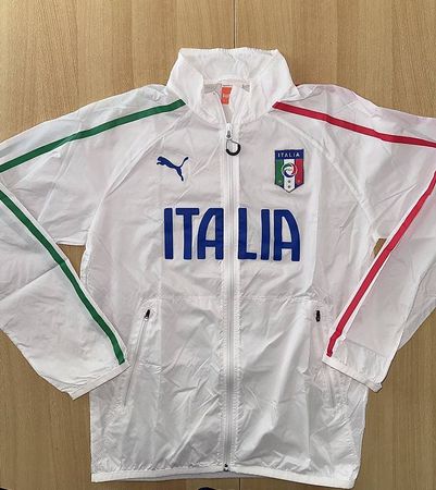 Gr. S - Puma Italia FIGC Regenjacke Original Italien