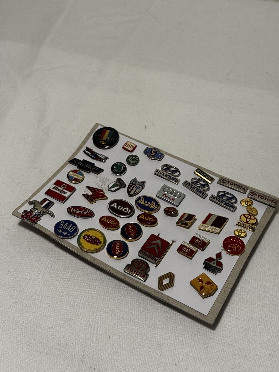 Placchette & Badge: Auto Pins Anstecker Sammlung – Usato da Stüsslingen venduto da leo_nzh6 3