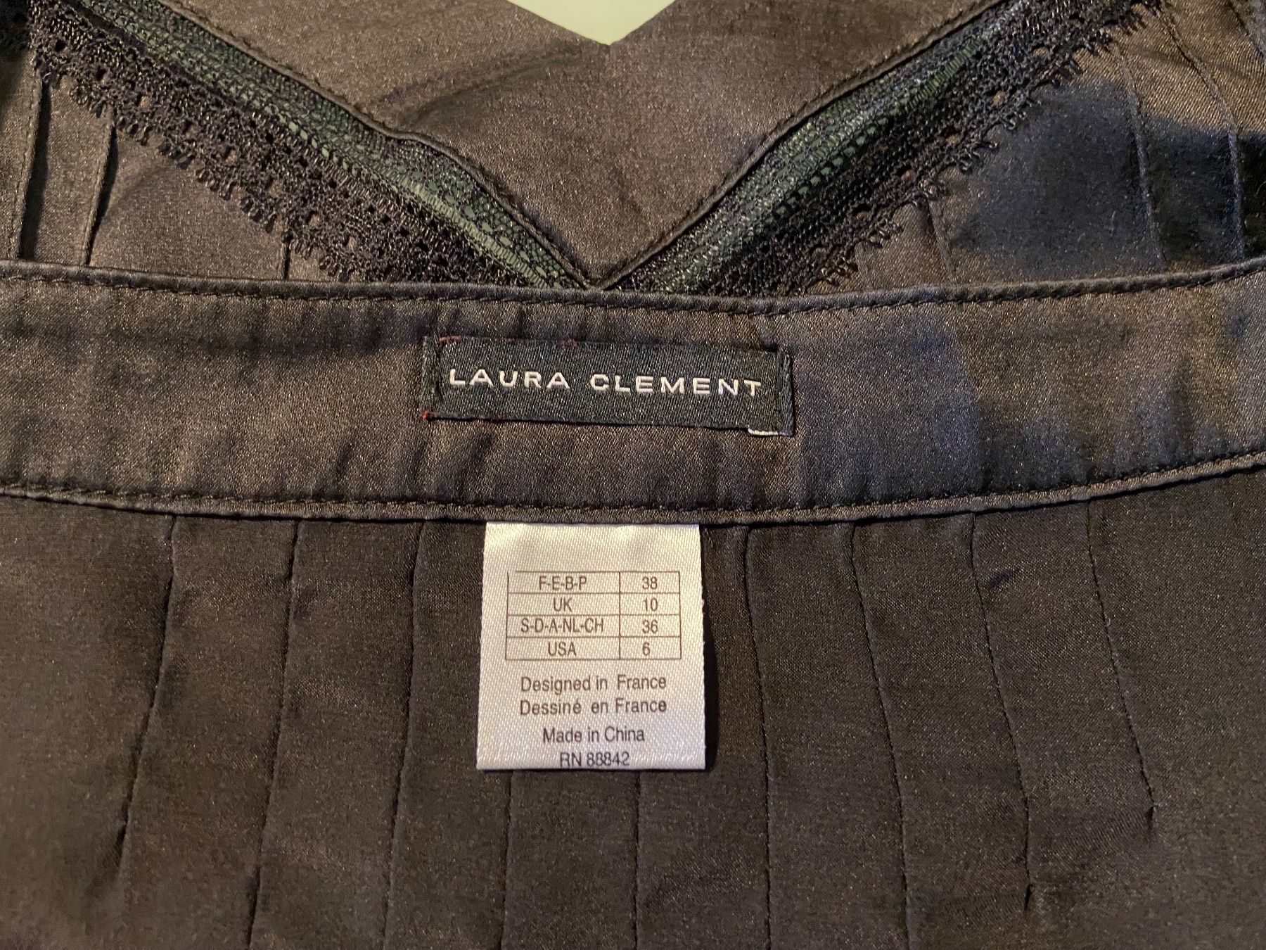 Tops: Top en 100 % soie - 36 – Gebraucht aus Lausanne von maintenant 4