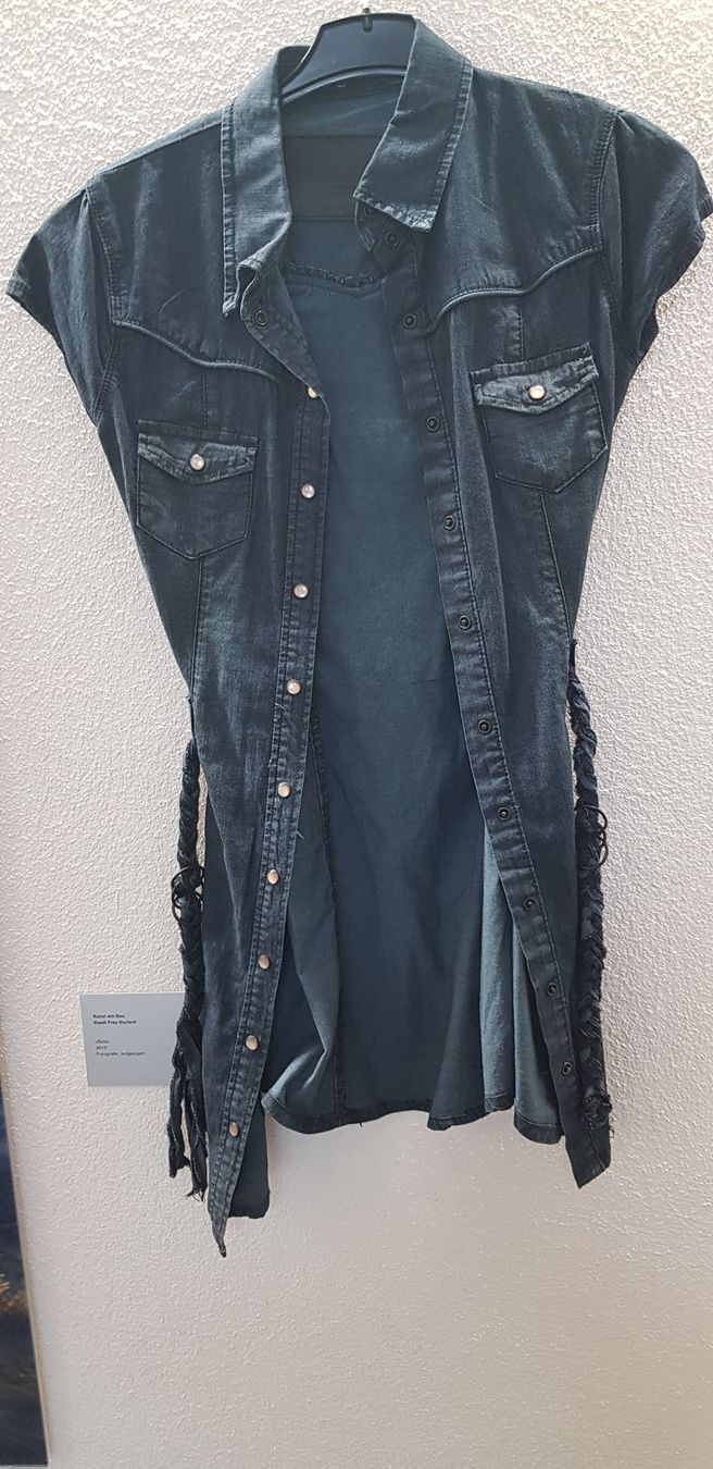 Robes: Jeanshemd Kleid kurzarm Gr. M Sommer – D'occasion à Zürich par sb_t28m 1