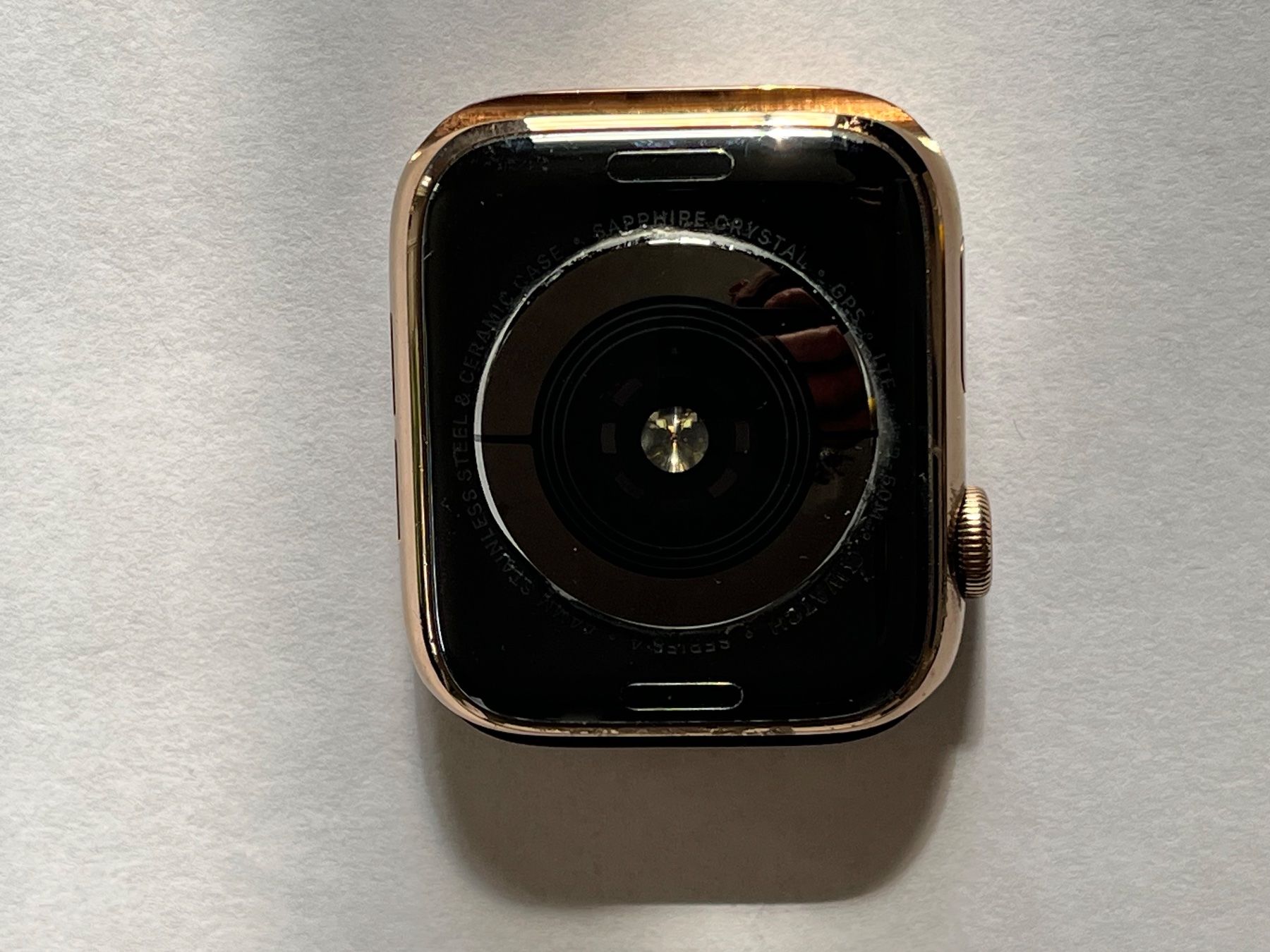 Apple Smartwatch: Apple Watch 4 Gold – Usato da Thun venduto da chrigu013 2