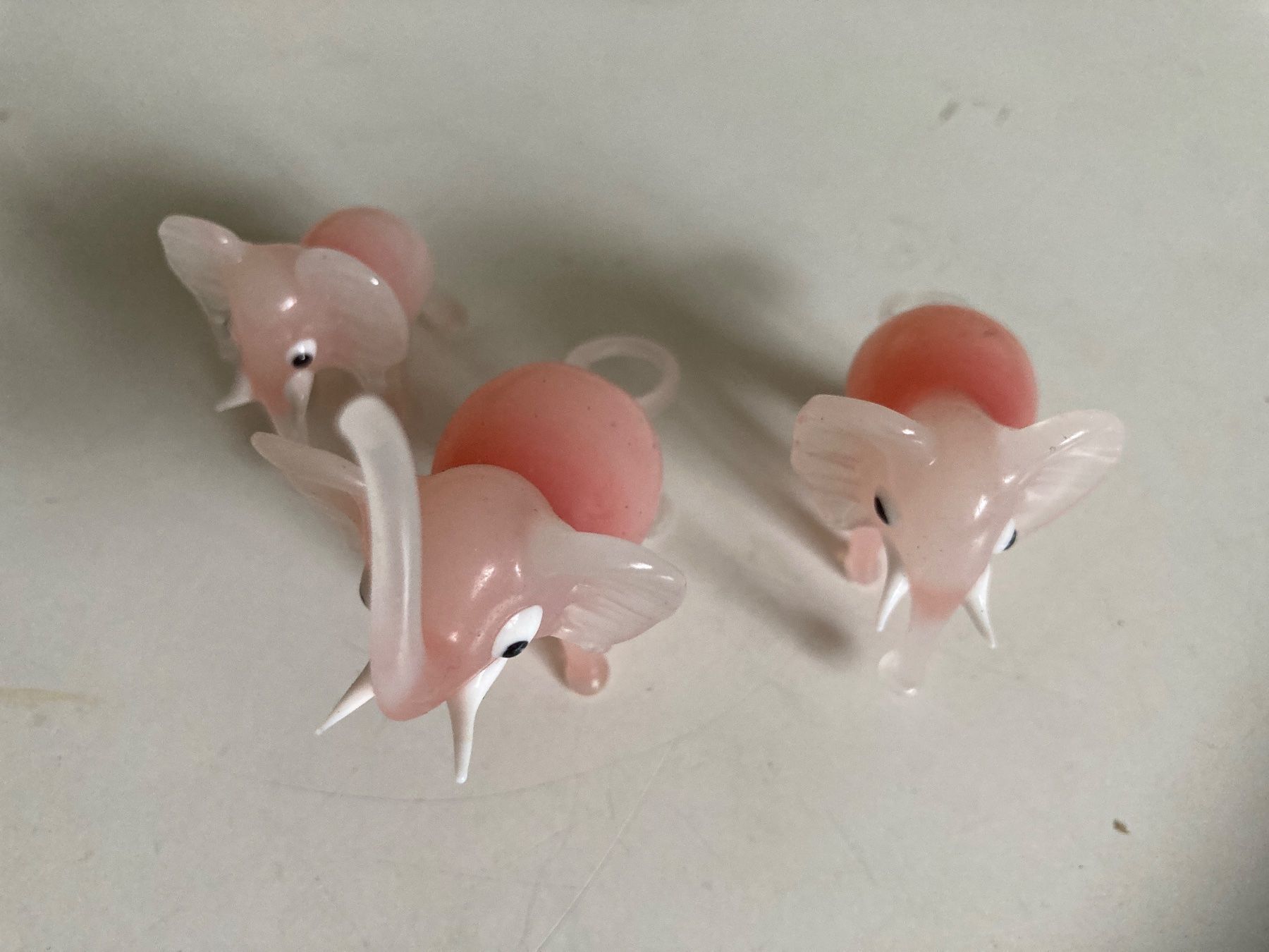 Figurines: 3 rose Elefanten – D'occasion à Zürich par Chaeffeler