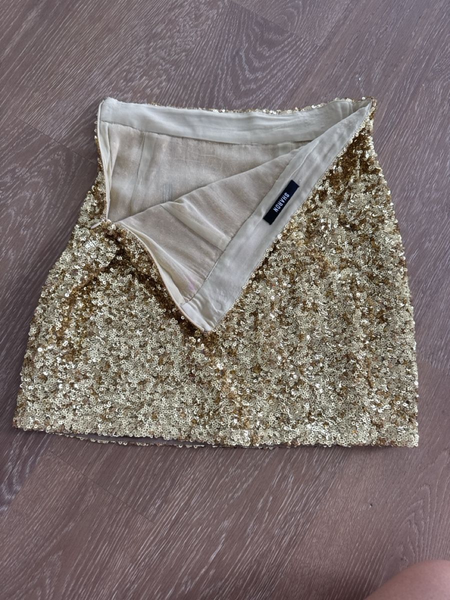 Röcke: Jupe paillettes dorées "CALL MY AGENT" taille S – Neu (gemäss Beschreibung) aus Corseaux von zetajones01 1