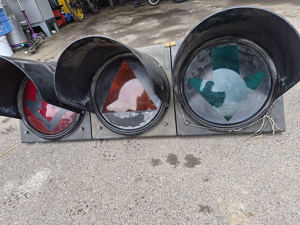 Tutte le decorazioni: Alte Ampel – Usato da Lyssach venduto da H4mmer