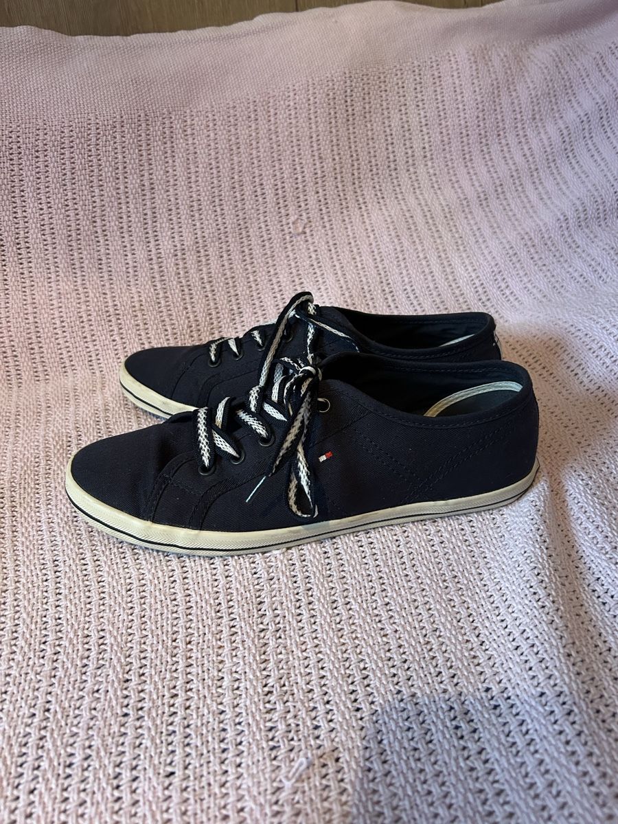 Tommy Hilfiger Damenschuhe: Tommy Hilfiger Stoffschuhe, Gr. 38 – Neu (gemäss Beschreibung) aus Zürich von LeaMilj 2